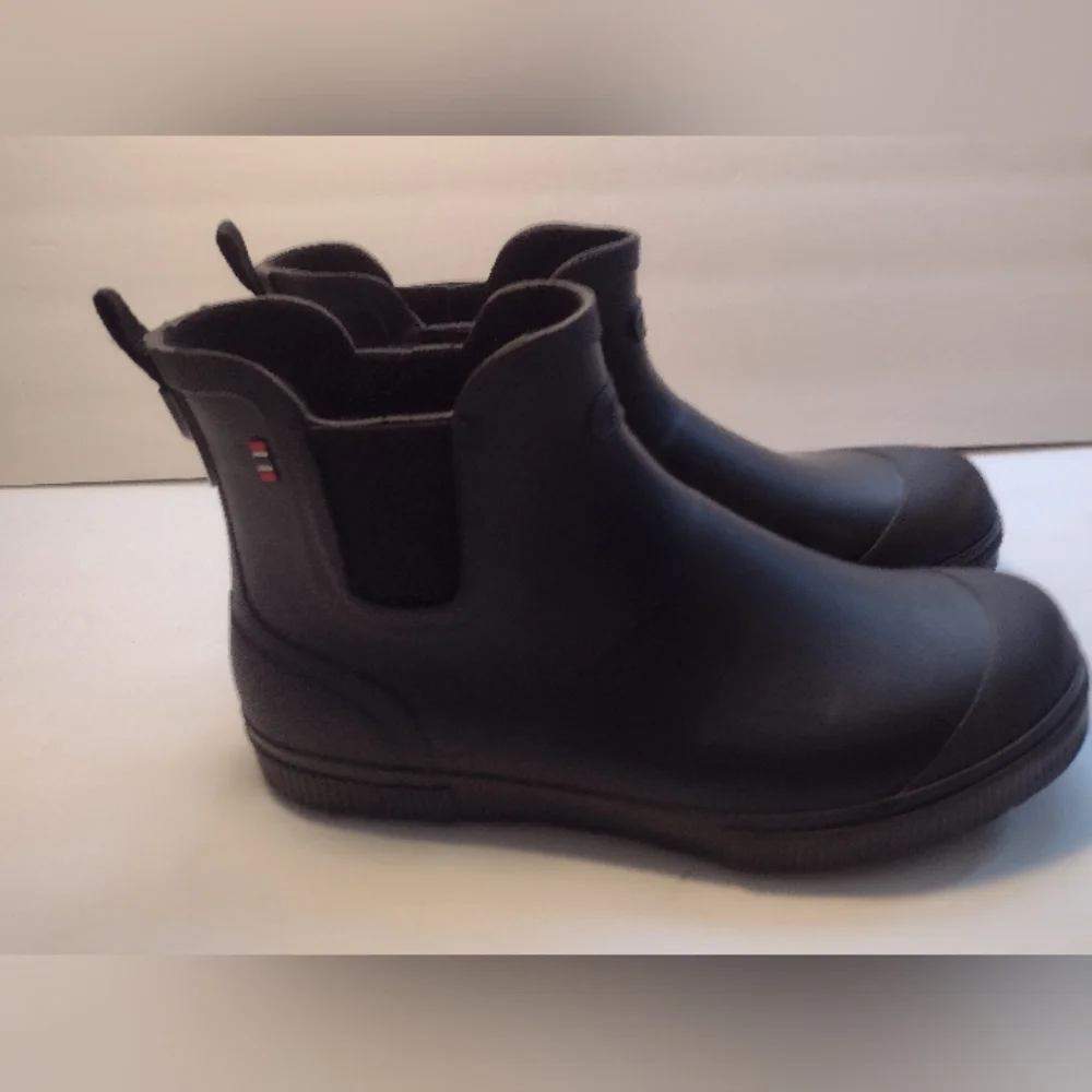Viking Rain boots sz 40/7